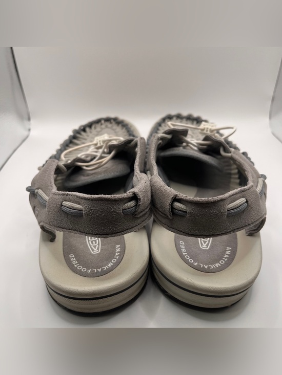 KEEN UNEEK Men’s Size 12 Classic 2 Cord Sneakers Grey/Drizzle 1027434 EUC main image 0